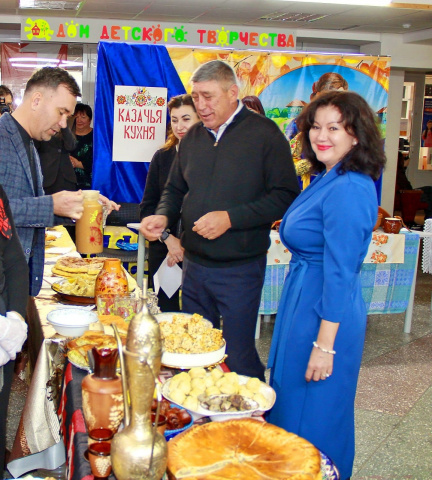 01.11.2025 г выставка -дегустация районного гастрономического фестиваля "В дружбе народов - единство России"