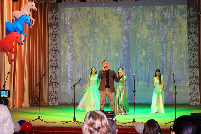 24.10.2025 г Праздничный концерт "На сельском хозяйстве стоит Россия"