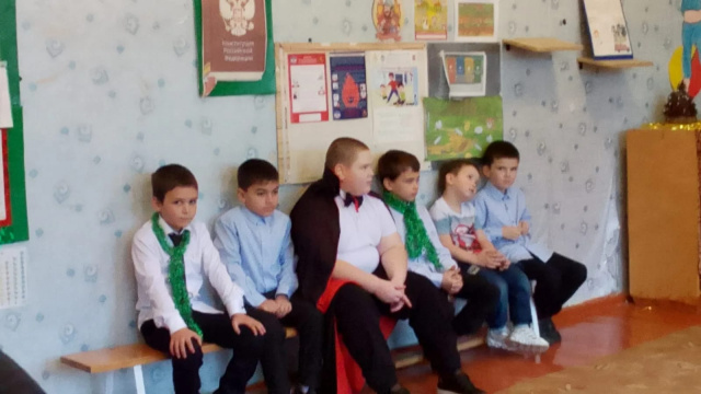 29.12.2025 г Театрализованное представление совместно с Александровской НОШ "Новогодние чудеса" 